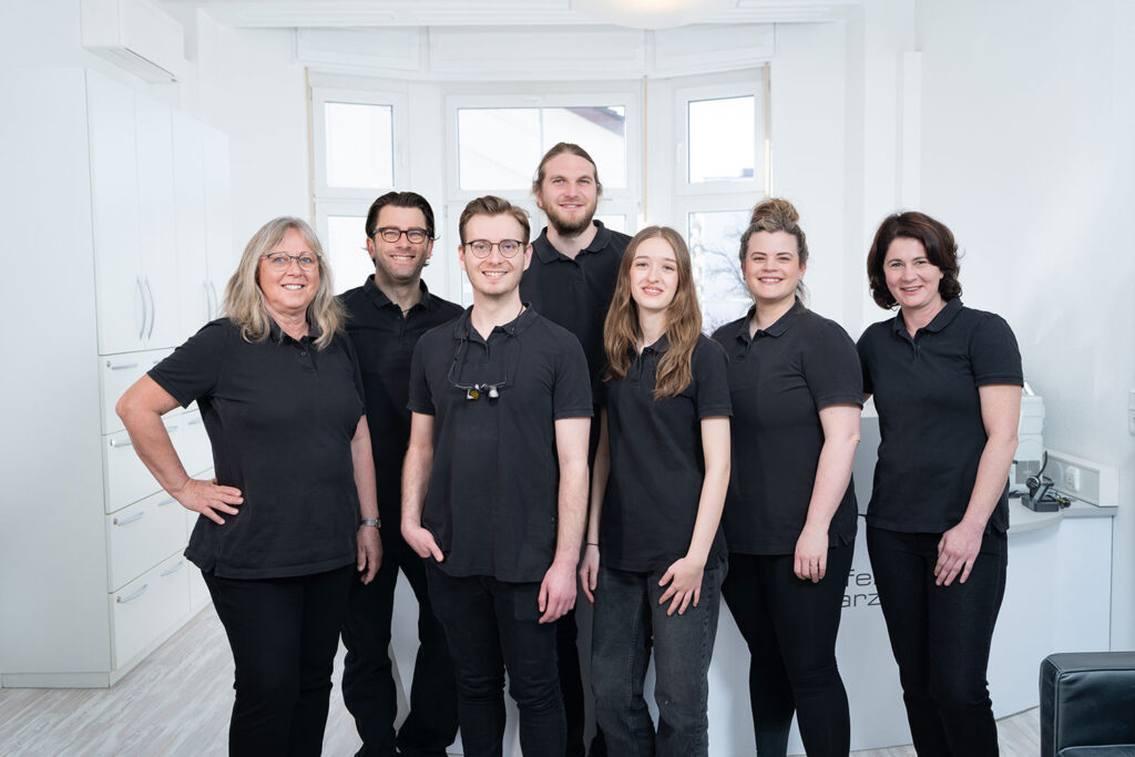 Das Team des Zahnzentrums in Rosenheim