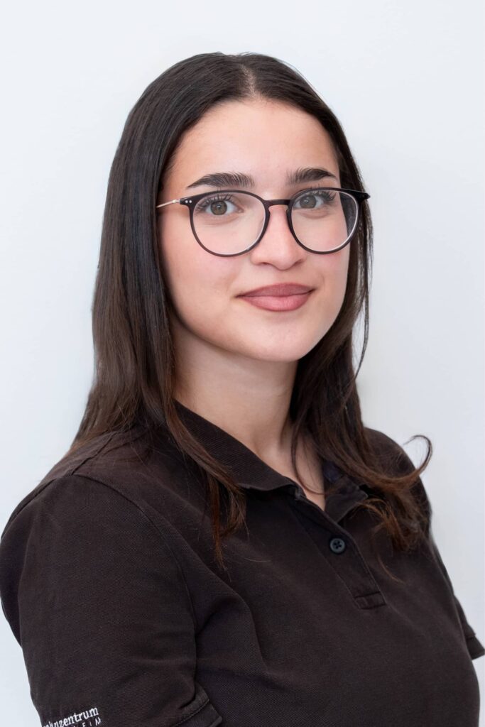 Nour Behandlungsassistenz